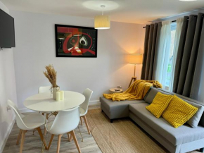 Brand new Flat 5 with Free Parking and fast WIFI
